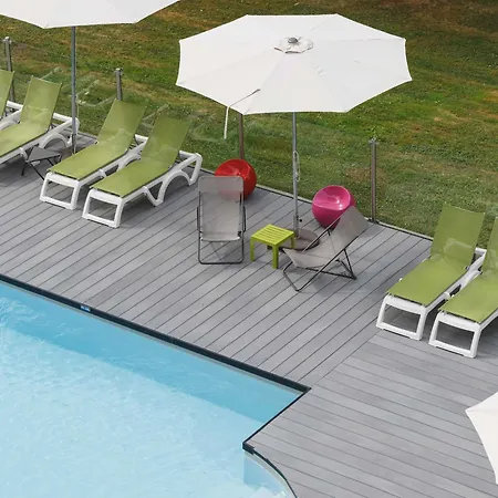 Mercure Domaine De Marlioz & 4*